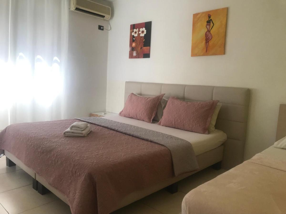 Orange Villa Hotel 티라나 외부 사진