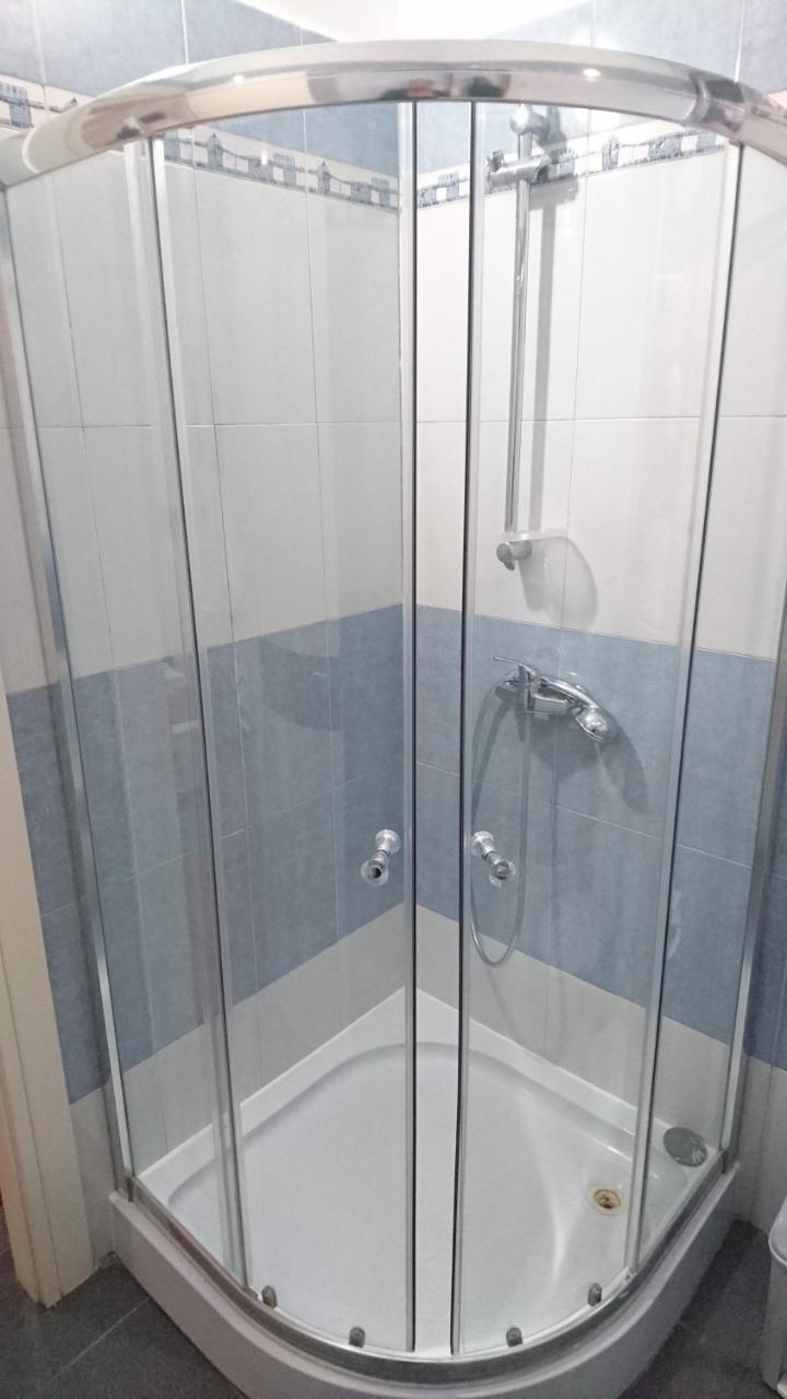 Orange Villa Hotel 티라나 외부 사진